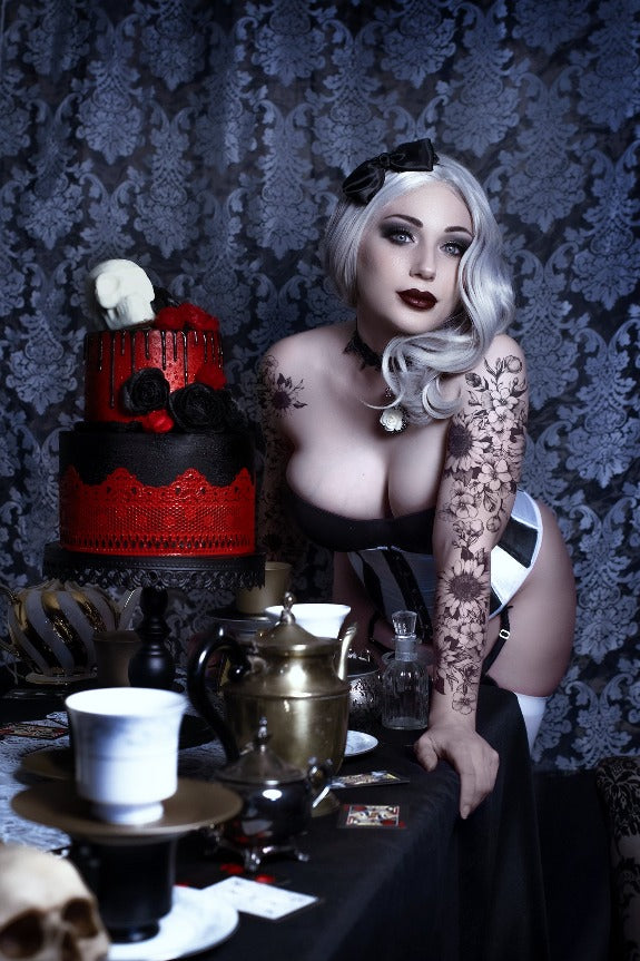 Mad Tea Party - Cake